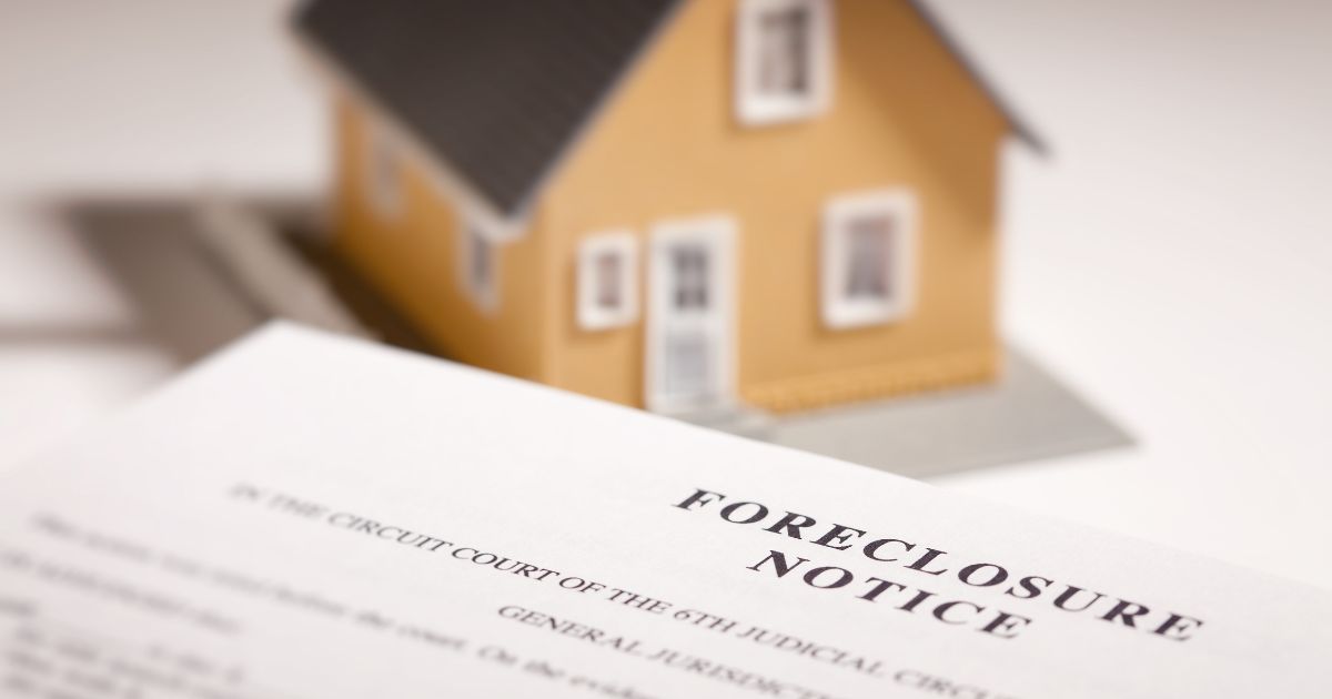 Can an HOA Foreclose on a Property?